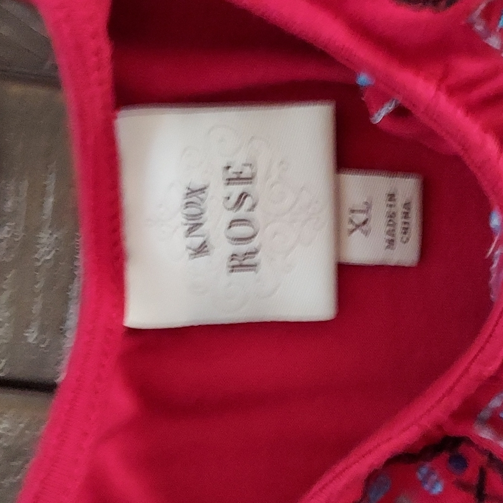 Cross back t shirt - Picture 4 of 4